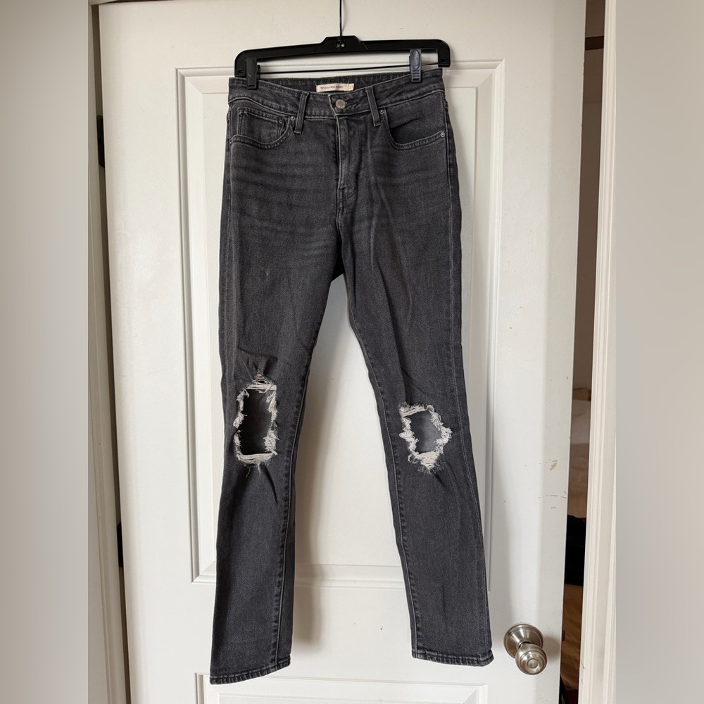 Levi’s 721 High Rise Skinny Jean